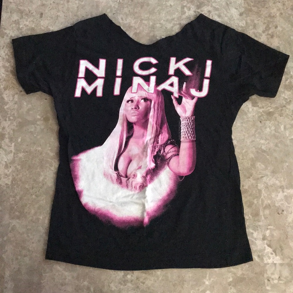 Nicki Minaj black tee